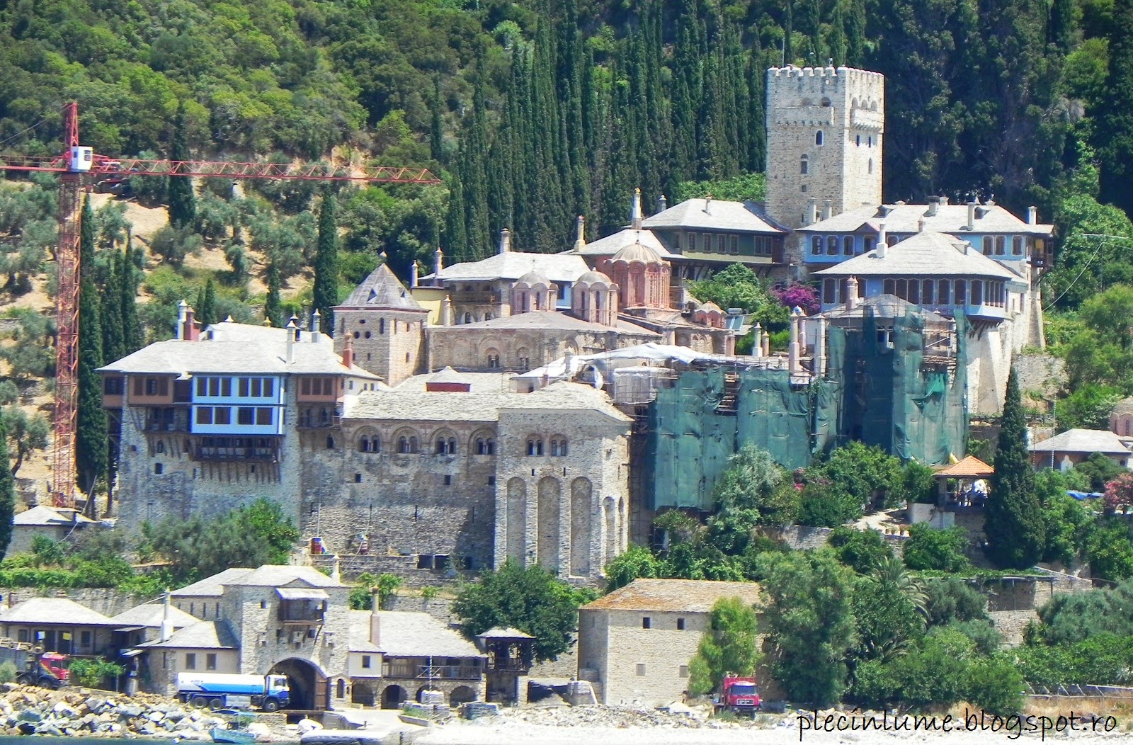 Manastirea Dochiario din Athos Manastirea Dochiario din Athos