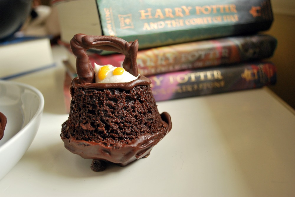Larissa Another Day Harry Potter Cauldron Cakes
