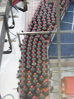 Fábrica da Felicidade Fábrica da Felicidade, Coca-Cola, John Pemberton, PET, coletivo Viva Positivamente, Viva Positivamente,