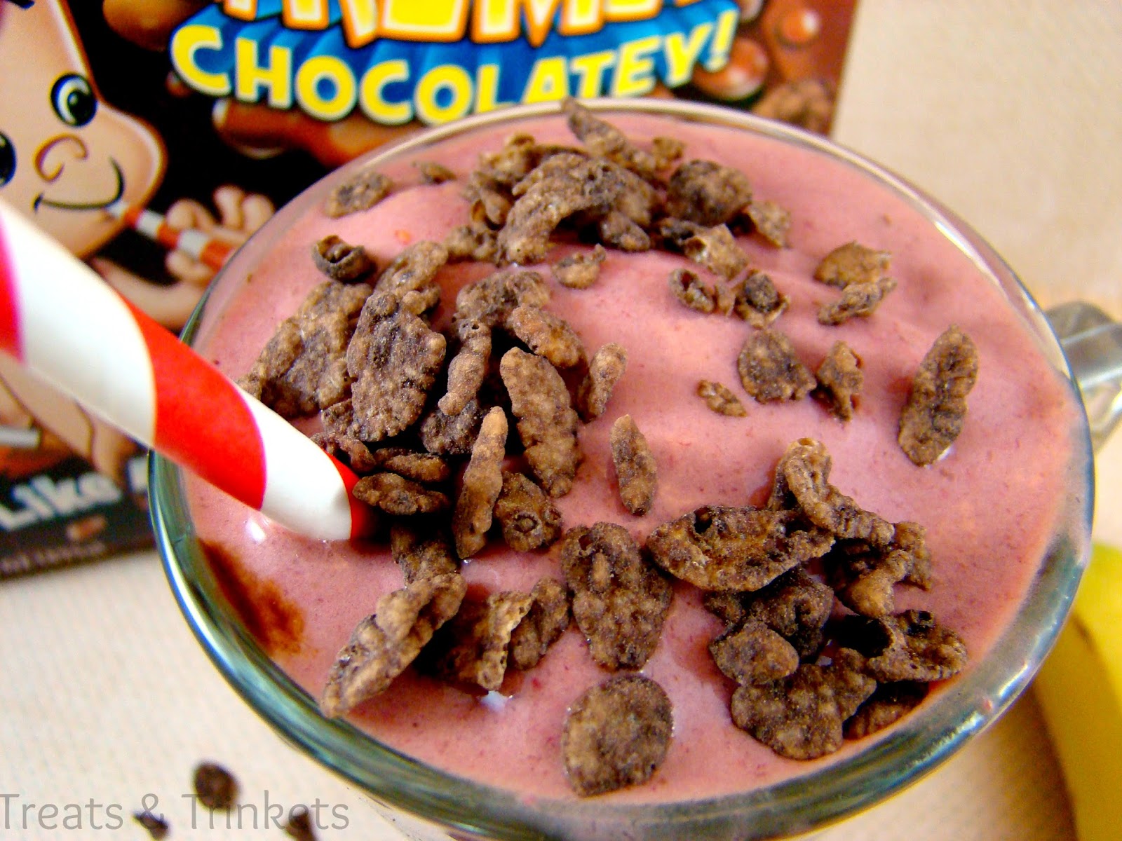 Treats & Trinkets Xtreme Cocoa Pebbles Banana Berry Smoothies