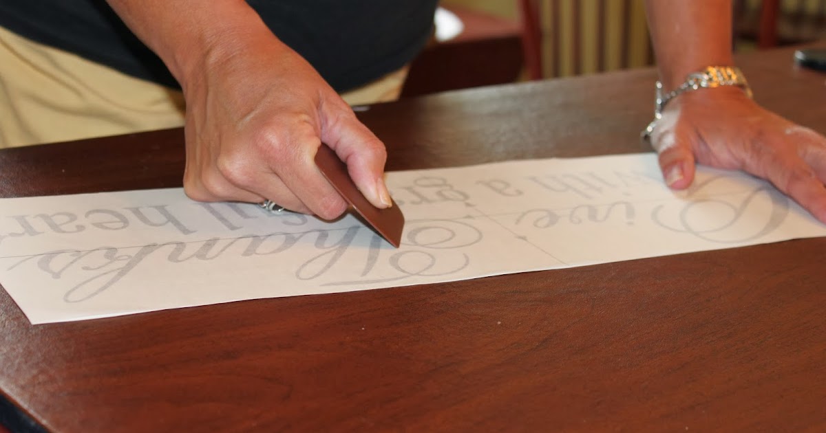 Howsewears Applying Vinyl Wall Words