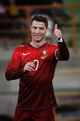 Jual+Jersey+Portugal+Home+World+Cup+Piala+Dunia+2014+Official+Ronaldo.jpg