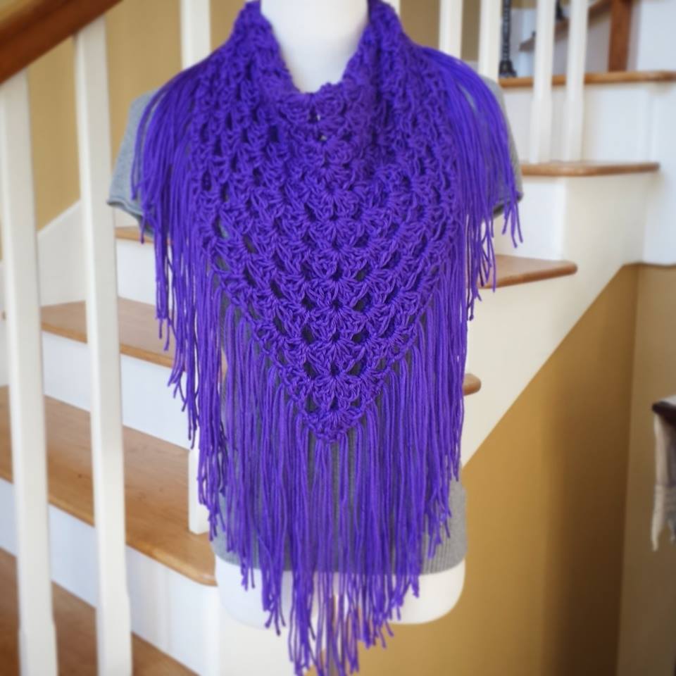 Gigi Crochets Super Easy Fringed Triangle Scarf