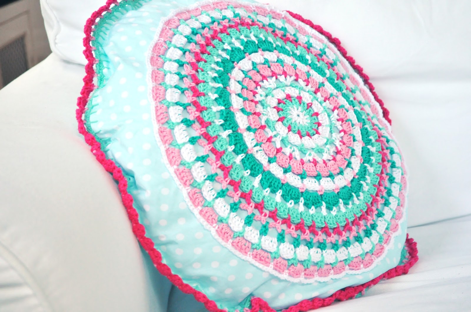 kussen haken naald 4 hip met haken doily kussen pillow kussen haken naald 4 hip met haken doily kussen pillow