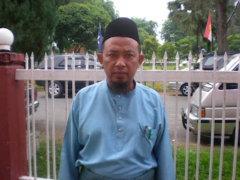 Encik Abu Bakar bin Haji Semaat