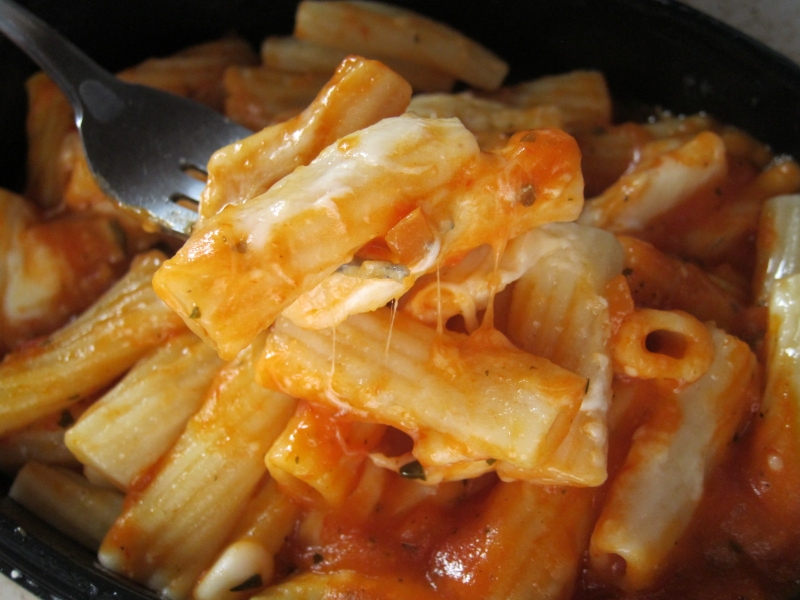 Frozen Friday Lean Cuisine Five Cheese Rigatoni Brand Eating