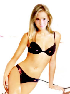http://4.bp.blogspot.com/-ud_BHk96PkQ/TkFL2zZxLII/AAAAAAAABGU/eY1tH8B9HsI/s1600/emmawatson18.jpg