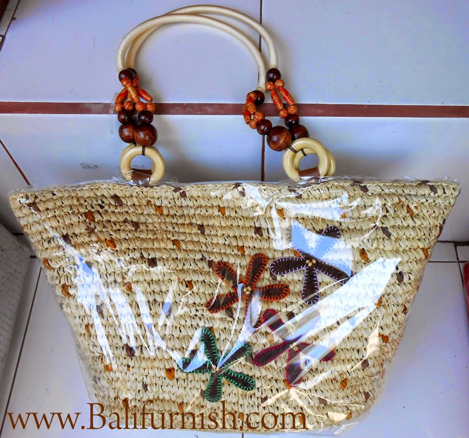 Straw Handbags from Bali Indonesia Bali Crafts Home Decors Wood