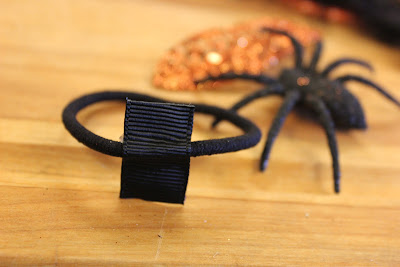 My Sister's Crazy!: HALLOWEEN ACCESSORIES...A MUST!