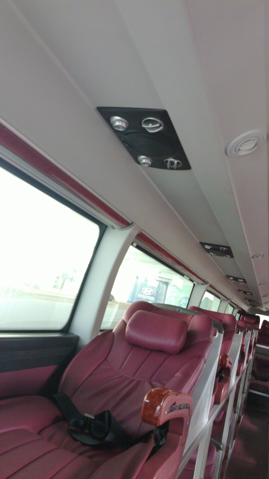 Hyundai Universe Express Noble ngôi nhà mới cho Quý Khách - 6