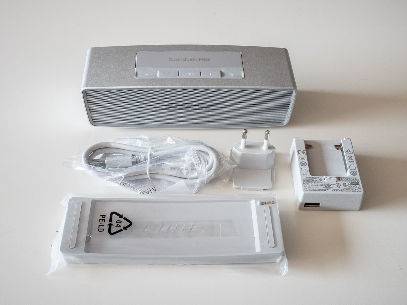 GadgetMagz: Review: Bose Soundlink Mini II - lots of improvements 