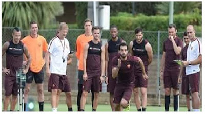 محمد صلاح "روما" يقطع مسافة 100 متر جرى فى 11 ثانية فقط