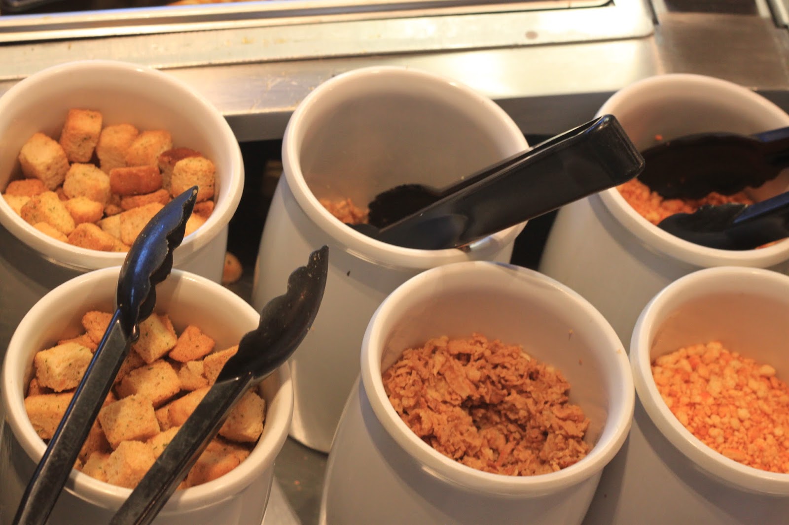 Nottingham Food Lovers An evening at the Harvester, Castle Marina