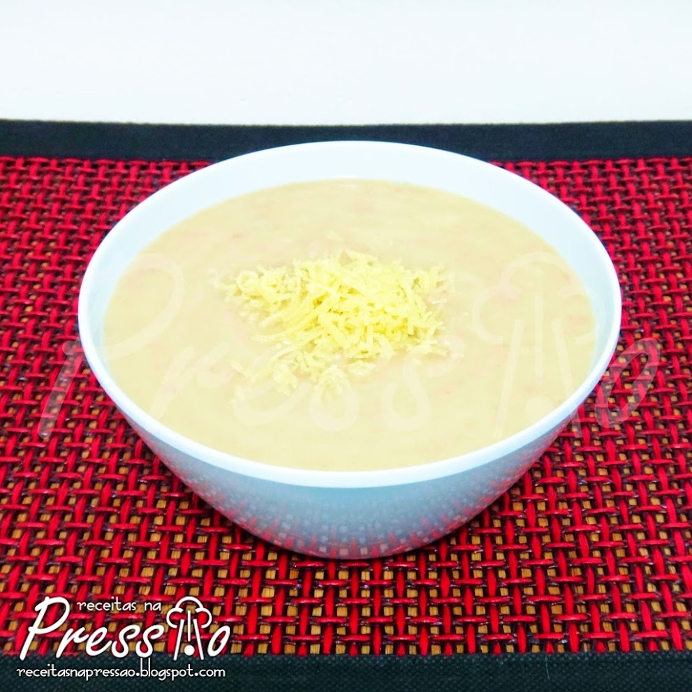 Sopa Creme de Batatas com Carne na Pressão