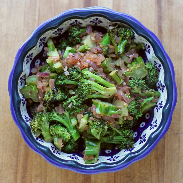 Cookistry Broccoli with Garlic, Ginger, and Lime