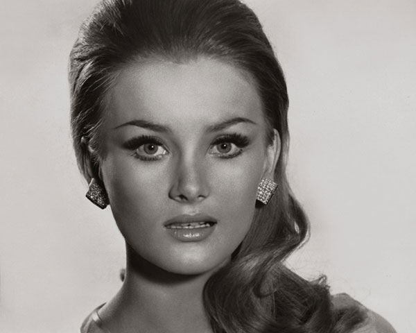 Crazy Hair Styles 1960s Women Hairstyles