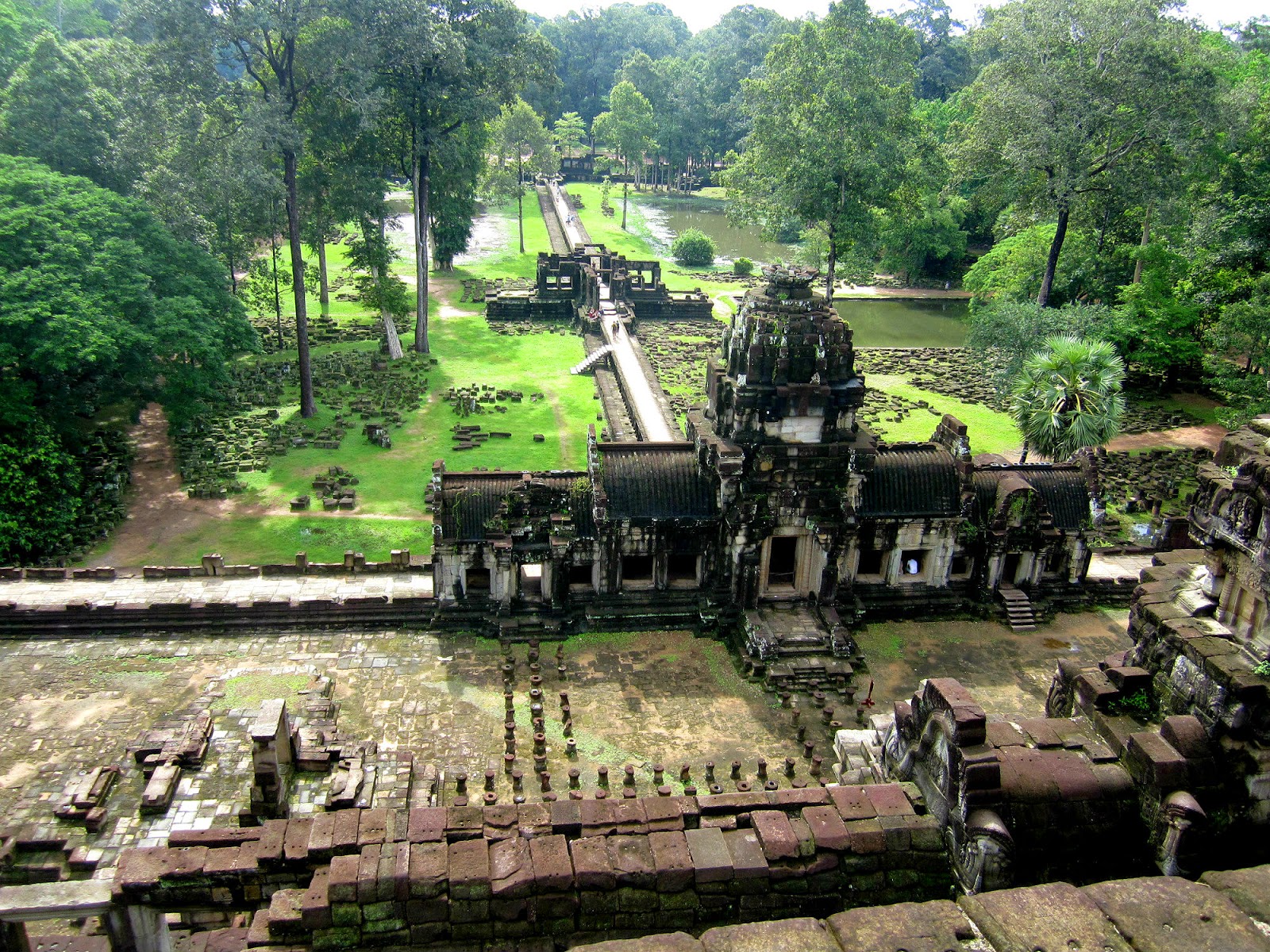 Baphuon Baphuon