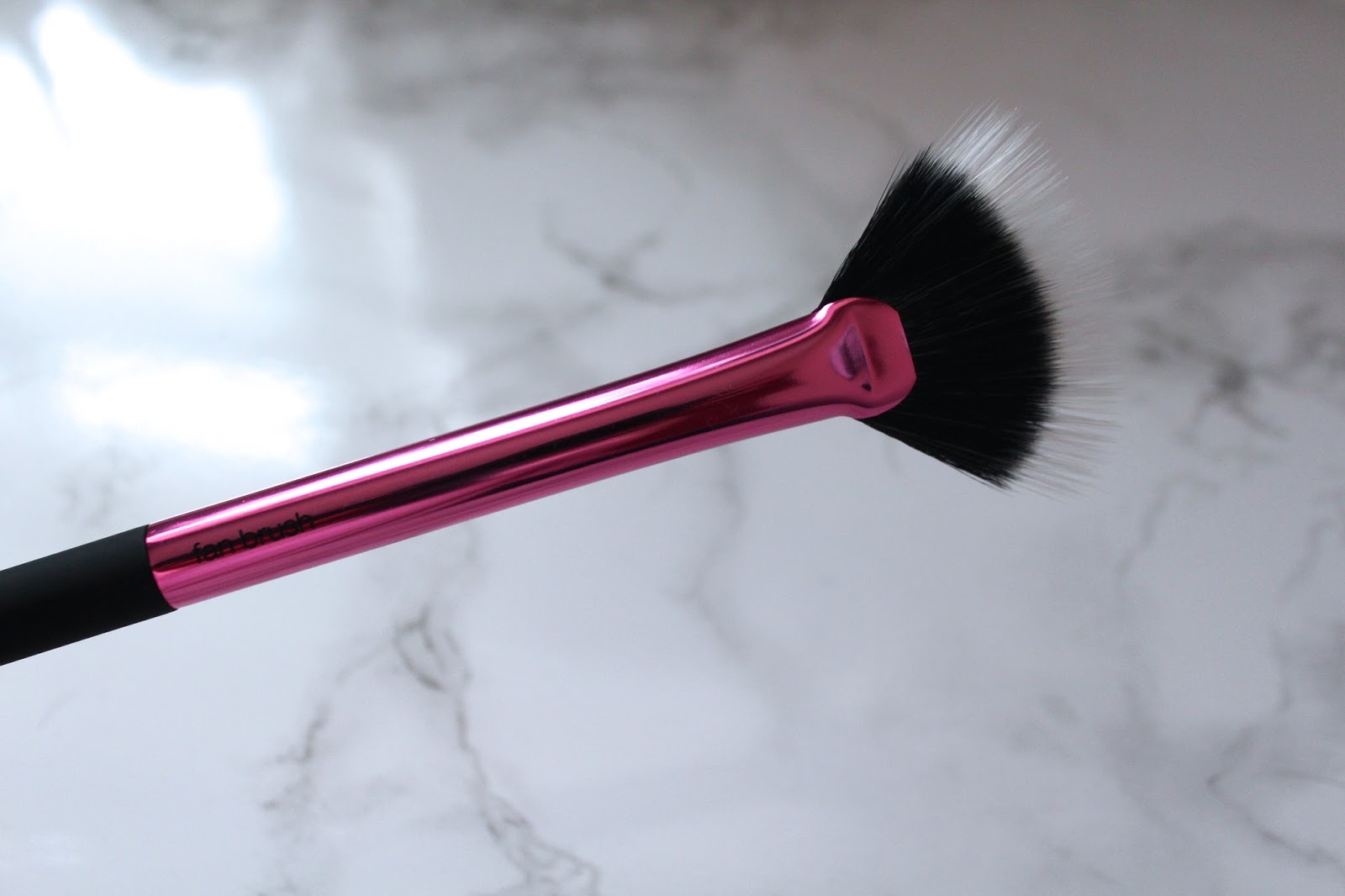 beauty blogger make up brushes