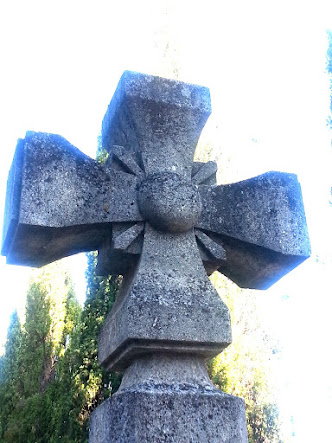 Cruz del cementerio de Lorcha