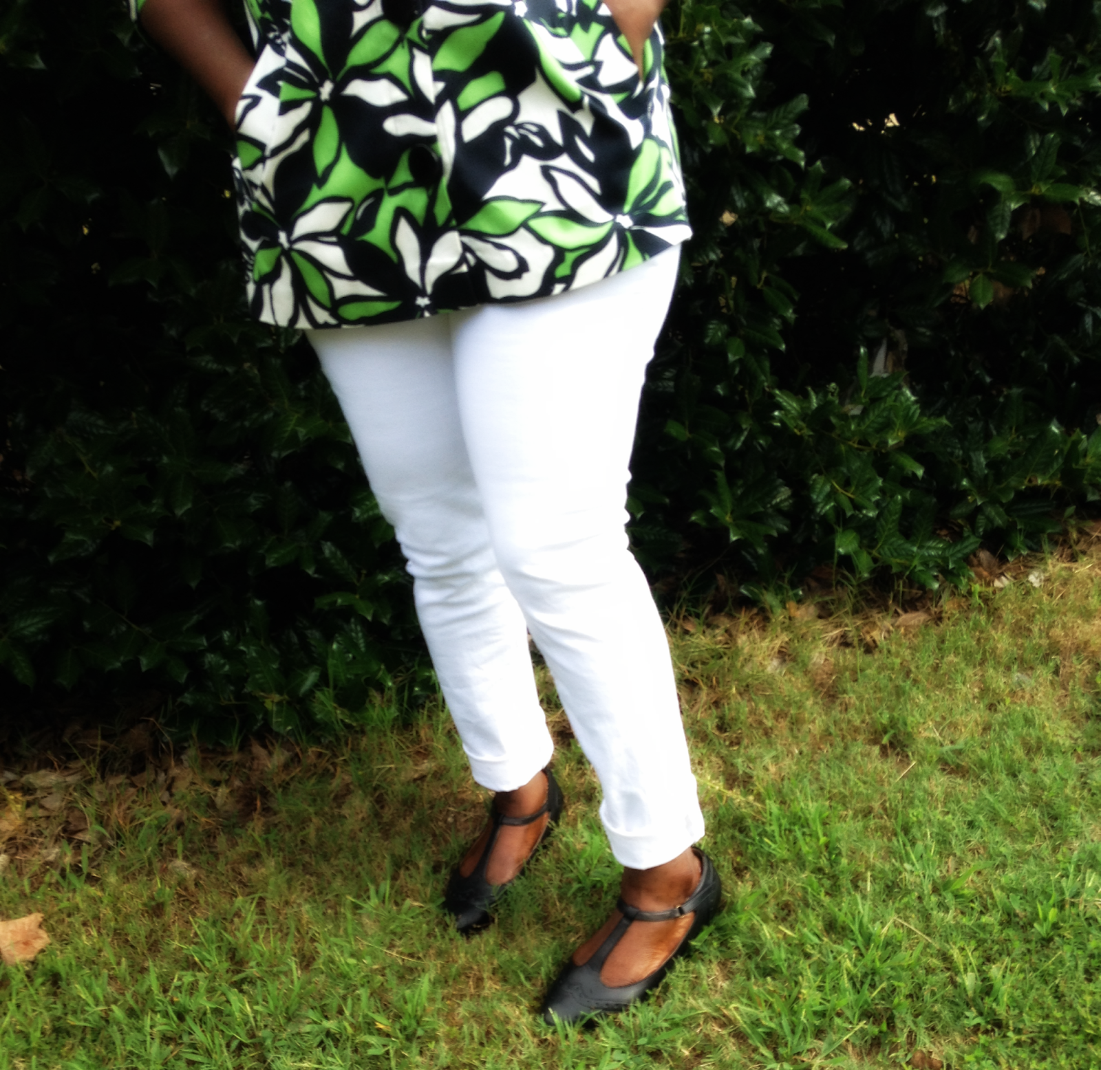 Jeans and Flower top Wearing White After Labor Day