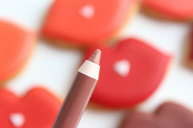 Clarins Nude Lipliner Pencils Review Swatches