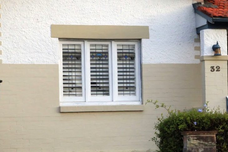Sydney Eye Shut The Door They Re Coming In The Windows
