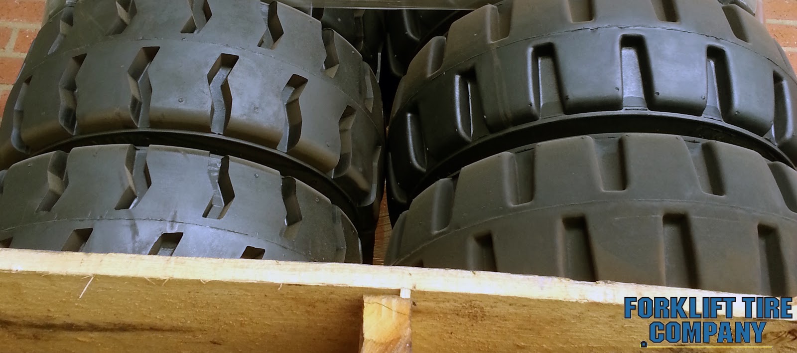 Forklift Tire Company Guide to the Best Forklift Tire for Your Job