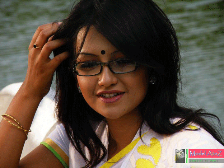 Bangladeshi Actress Nowshin