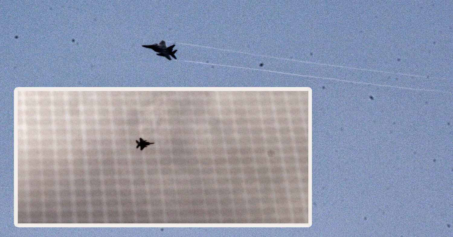 Fighter jets flying over low Fighter jets flying over low