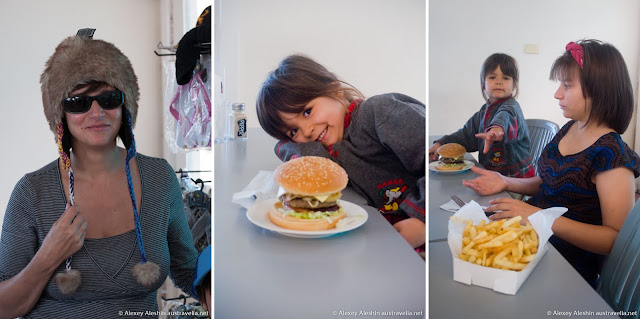 Best Hamburgers on the Way, Roadhouse in Hay NSW Best Hamburgers on the Way, Roadhouse in Hay NSW