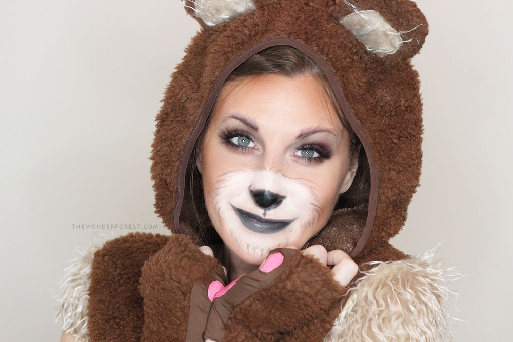 Bear makeup for costume How to Make a Teddy Bear Costume. For quick, comfortable Halloween costume for kids or adults, this teddy bear costume could be just the thing. With minimal sewing skills, a trip to a novelty shop, and through your own closet, you can be a cute, funny teddy bear in the a matter of minutes. You can dress up your teddy bear costume with a t-shirt, a.