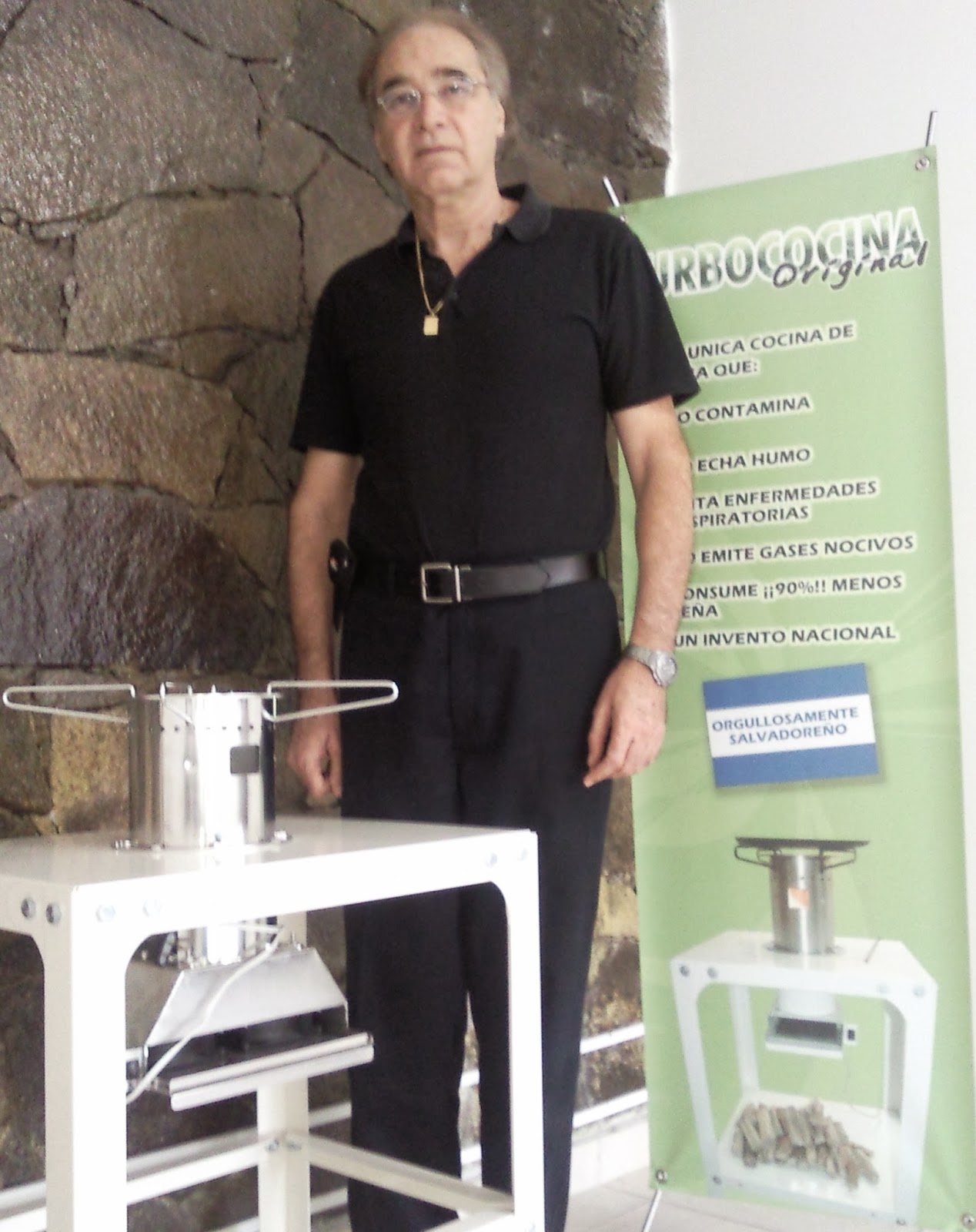 Aportes científicos en El Salvador René Núñez, el creador de la