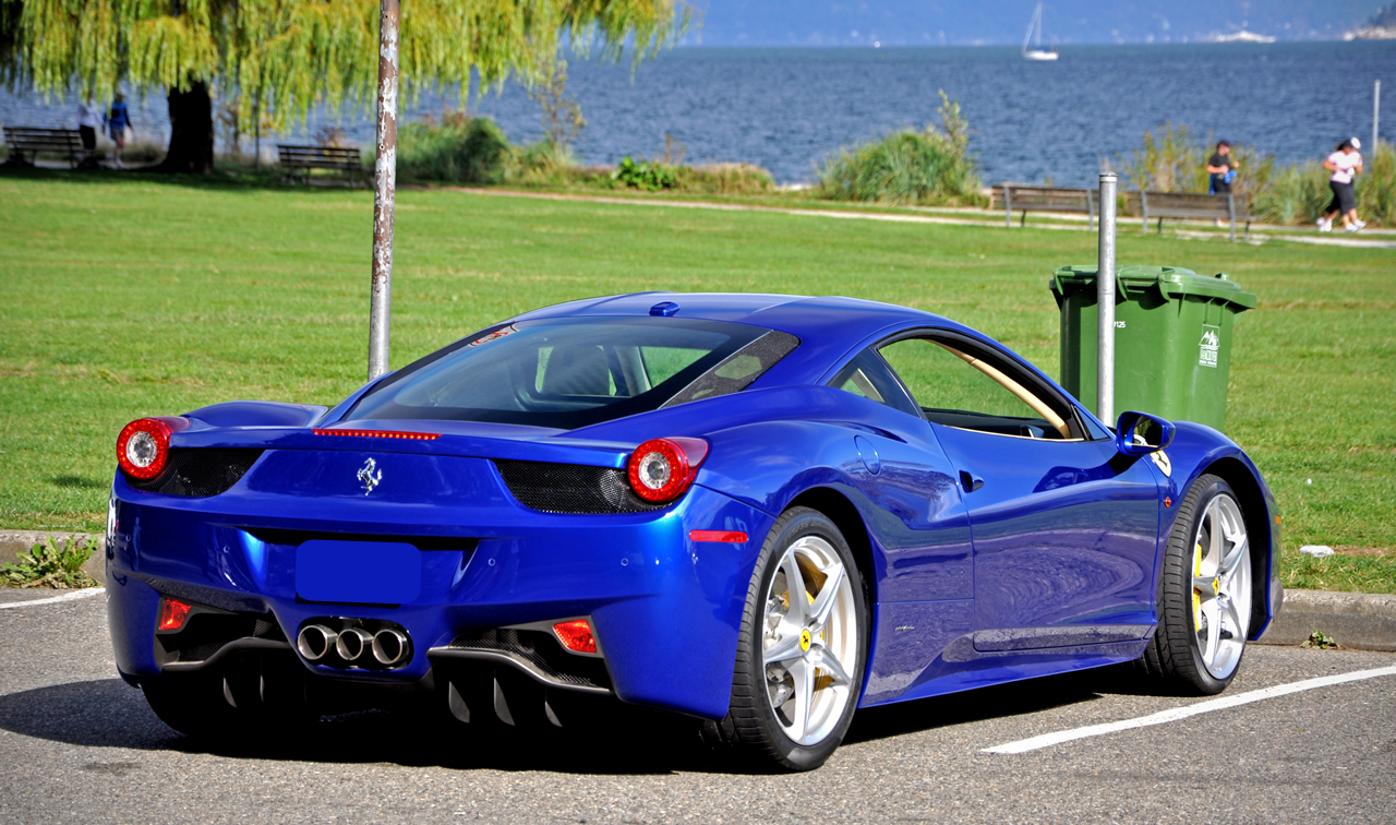 Featured image of post Imagens De Ferrari Azul / Ferrari approved búsqueda seminuevos valora tu auto.