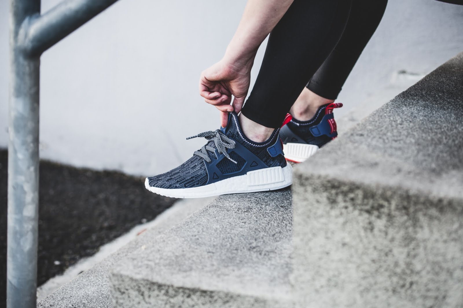 nmd xr1 unity blue