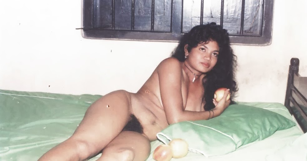 srilankan house wife nude skinny girls with fat bottoms