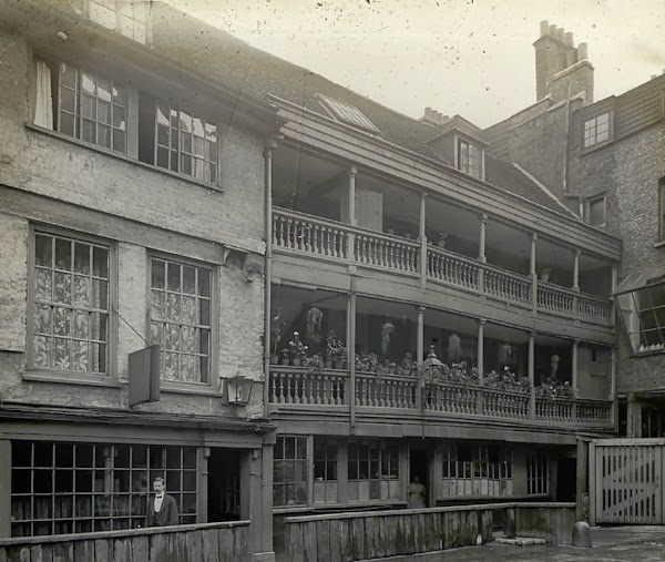 Pubs de Londres hace más de 100 años Pubs+in+London+a+Century+Ago+(23)