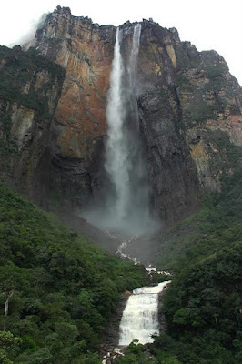 A maior cachoeira do mundo - Angel Falls A maior cachoeira do mundo Angel Falls
