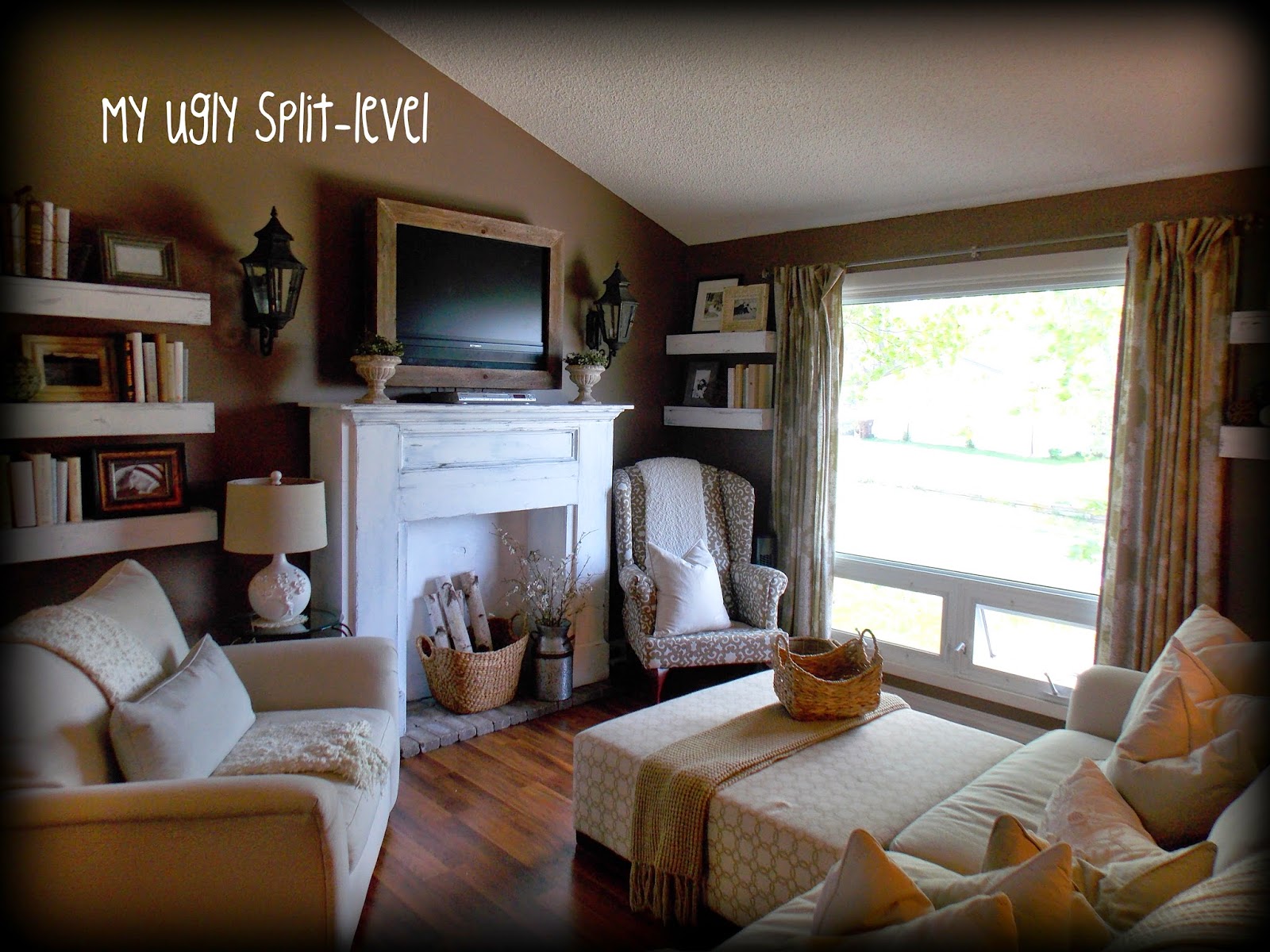 Inside The Stunning Split Level Living 22 Pictures JHMRad