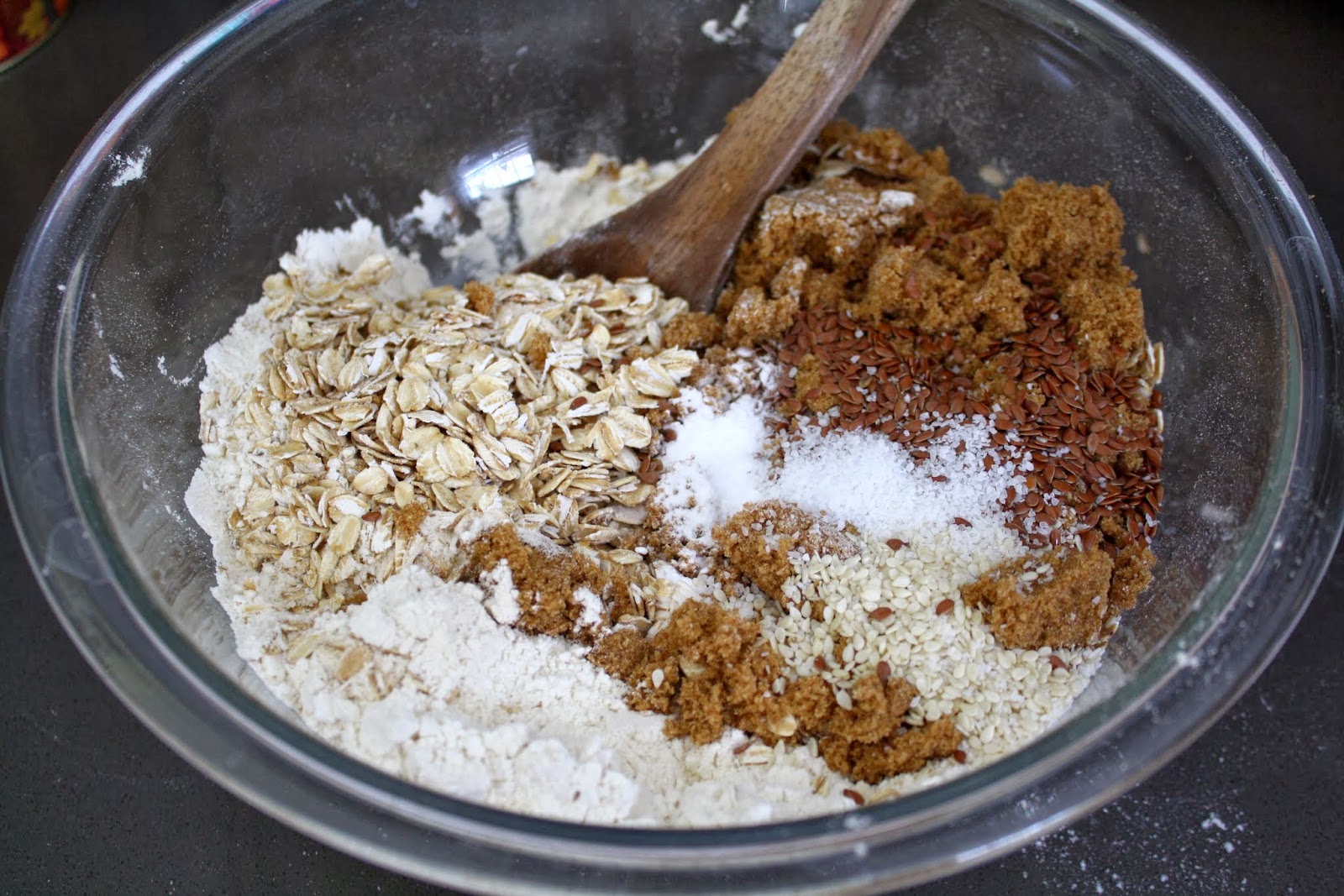 Making Mama's Kitchen Oatmeal Flaxseed Bars With Apricot Filling