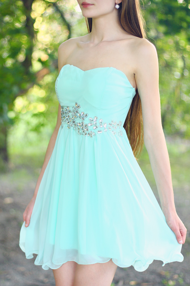 miętowa tiulowa sukienka rozkloszowana na sprzedaż ax paris