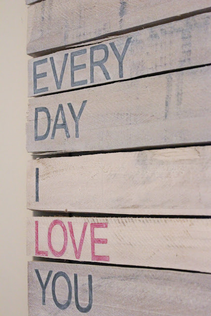 DIY Pallet Art    www.adorbymelissa.com