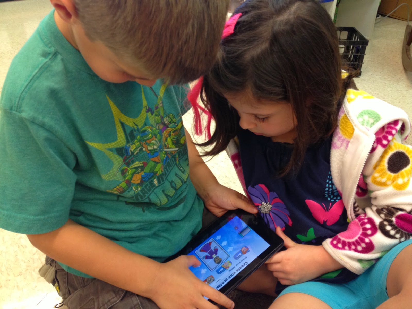 First Grade Spies Managing tablets in classrooms and FREE apps!