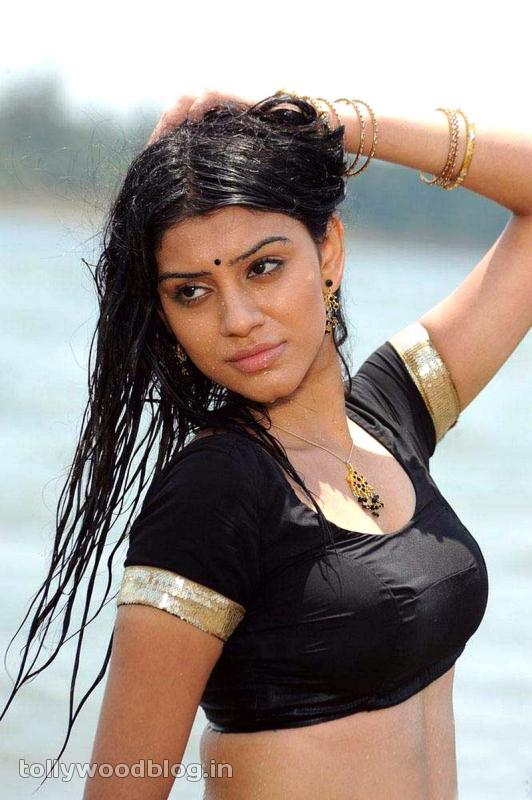 Hot anchal