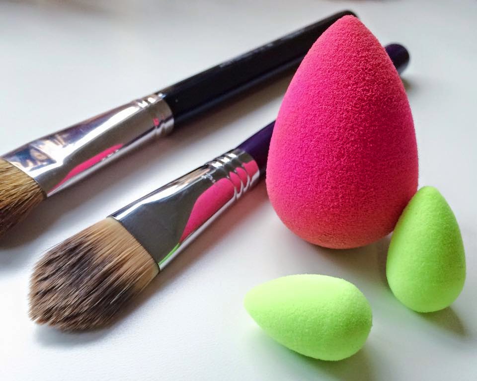 Makeup with Marisa // Foundation Brush VS Blender Inside City Chic