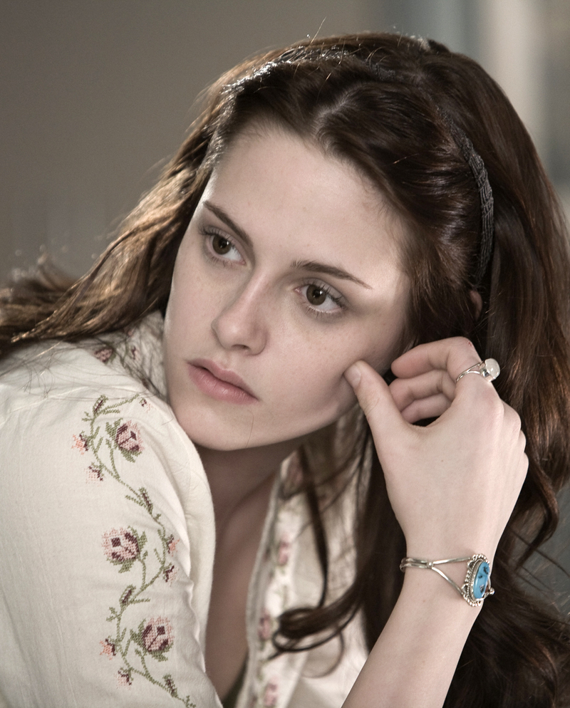 -Kristen+Stewart-in-Twilight-+-as-+Bella-Swan-3.jpg