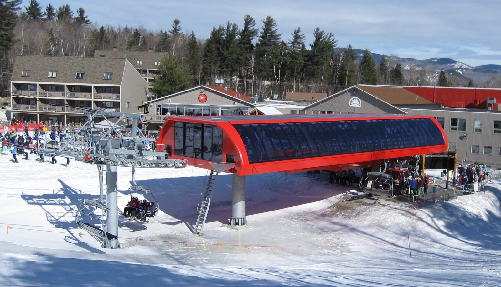 TOP 10 SKI RESORTS IN NEW ENGLAND!