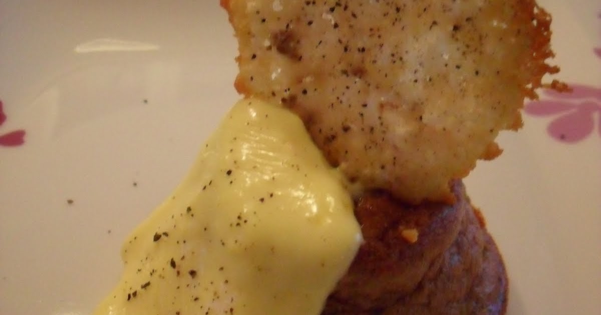 Lovely Cake Flan di porcini fonduta di fontina e cialda di parmigiano