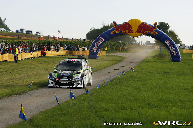 Rallye de Alemania: Dani Sordo consigue el primer podio para Mini