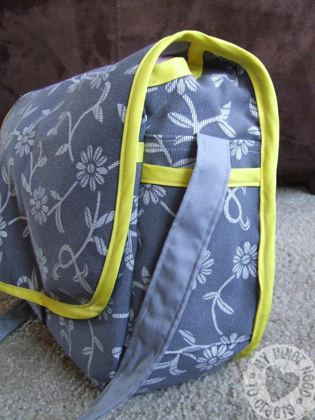 My Inner Need to Create... Messenger Bag into a Bike Bag