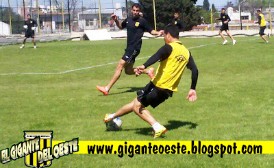 http://4.bp.blogspot.com/-v0TGJk5C1O8/UGMtrz598AI/AAAAAAAAKy4/J7BpNy86Ps8/s1600/entrenamiento1.jpg
